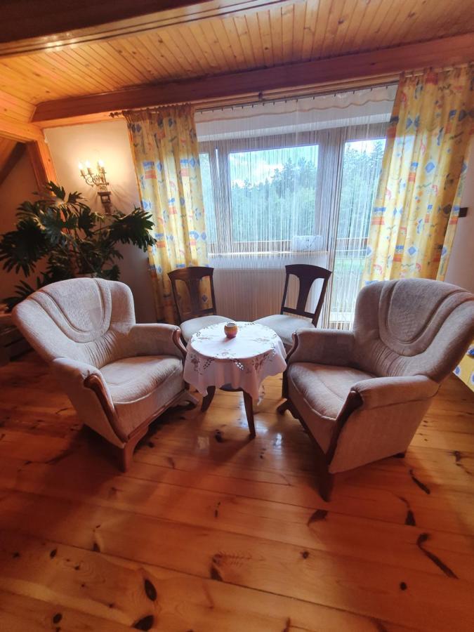 Agroturystyka Las I Woda Prazmow Extérieur photo